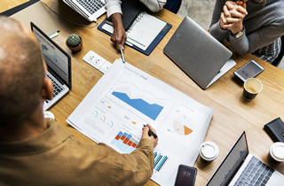 オフライン調査のパネルが豊富